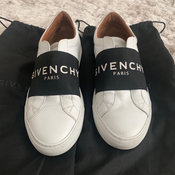 givenchy urban logo sneakers